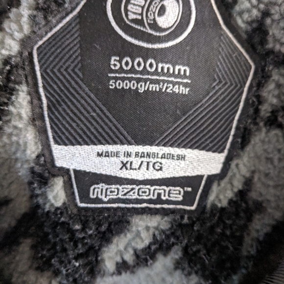 Winter Jacket - Picture 4 of 5